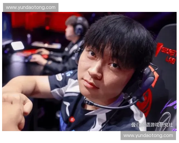 C9LOL战队再度崛起解析团队重组与战略革新背后的关键因素 C9LOL战队再度崛起解析团队重组与战略革新背后的关键因素